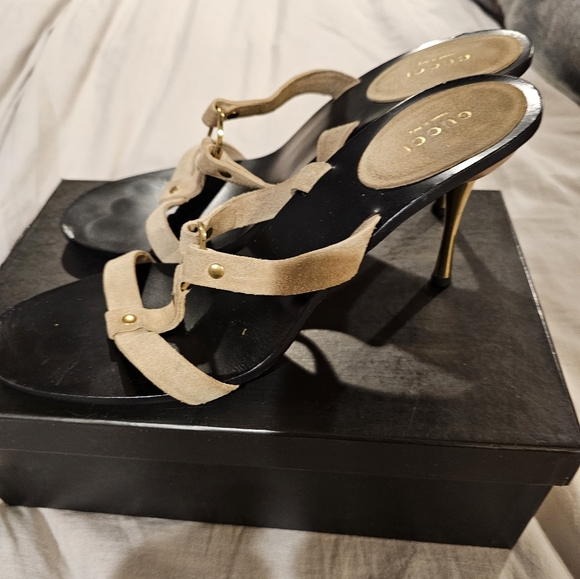GUCCI AUTHENTIC "TOM FORD ERA" SANDALS - Picture 2 of 4